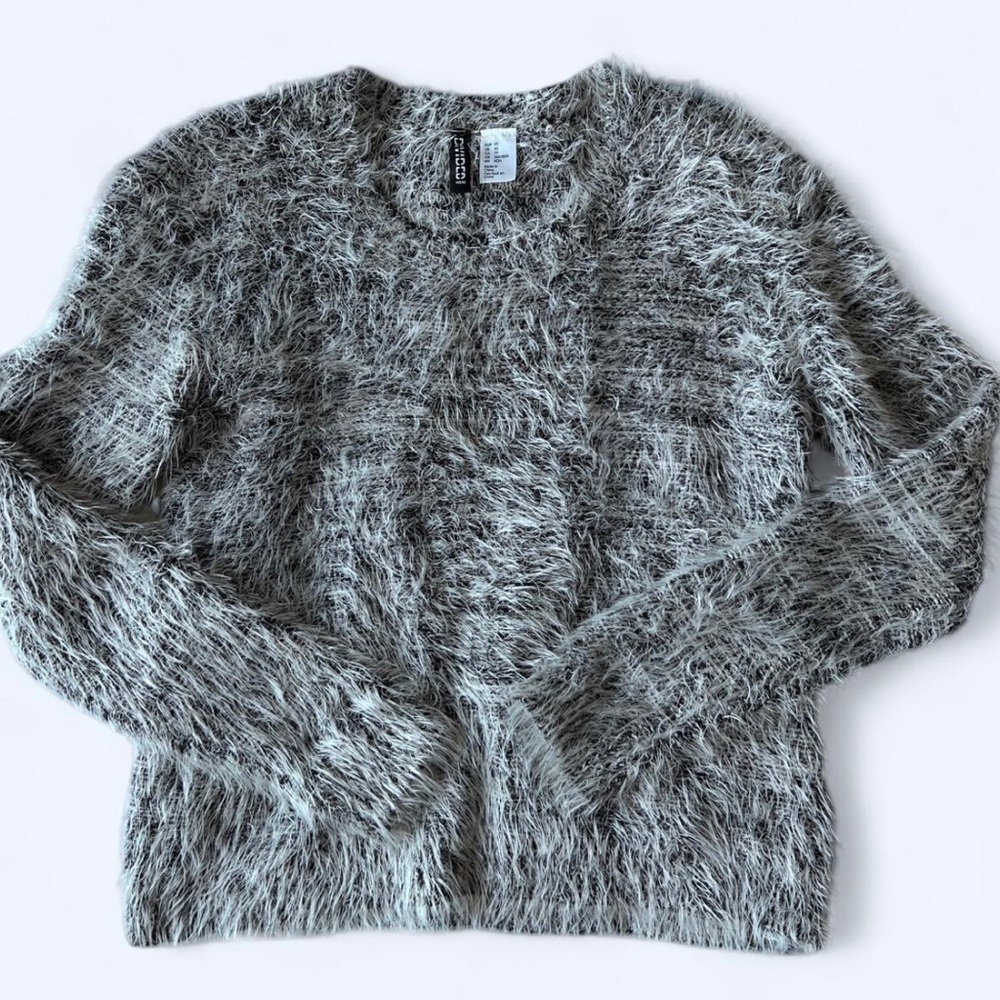 H&M‎ Womens Grey Soft Casual Fuzzy Fall Winter Textured Sweater XS